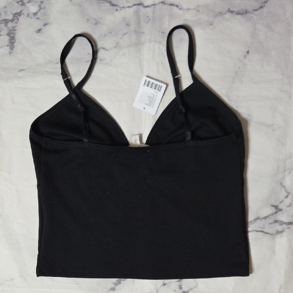 Silence + Noise Black V-Neck Crop Cami - Picture 7 of 7